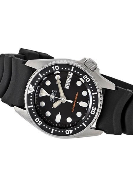 Seiko Black 21-Jewel Automatic Dive Watch with Rubber Strap #SKX013K1