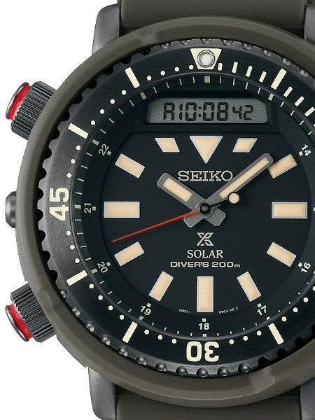 Seiko Arnie Prospex SNJ031 Tuna Solar Powered Dive Watch — Long