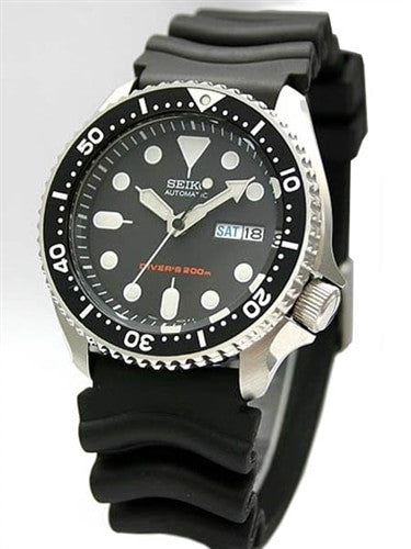 Scratch and Dent - Seiko Automatic Dive Watch with Offset Crown and Rubber Dive Strap #SKX007K1 16