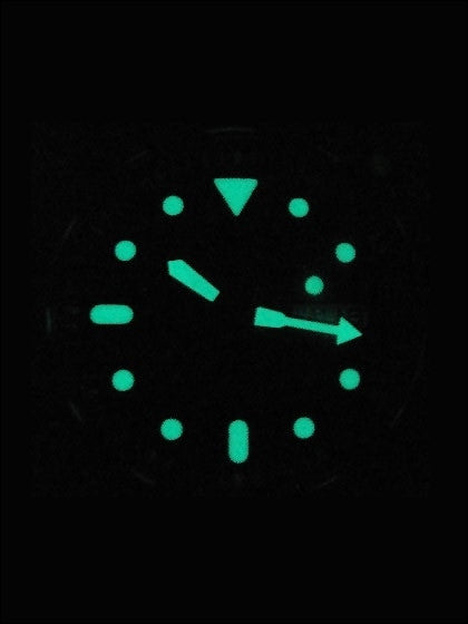Seiko Automatic Dive Watch with Offset Crown and Rubber Dive Strap #SKX007K1