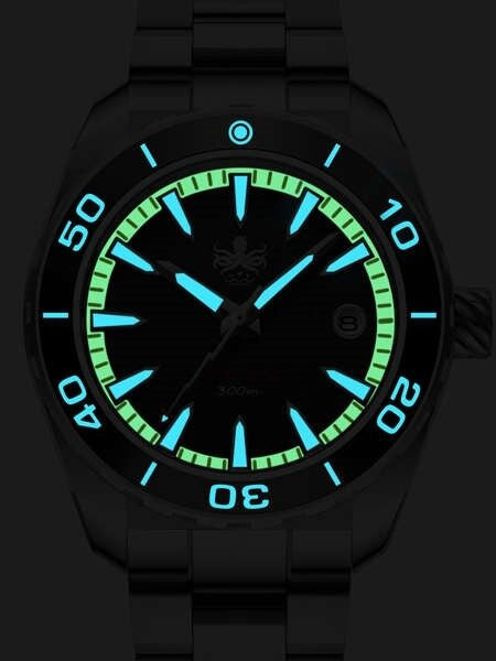 PHOIBOS Proteus 300-Meter Automatic Dive Watch with AR Double Dome Sapphire Crystal #PY024C