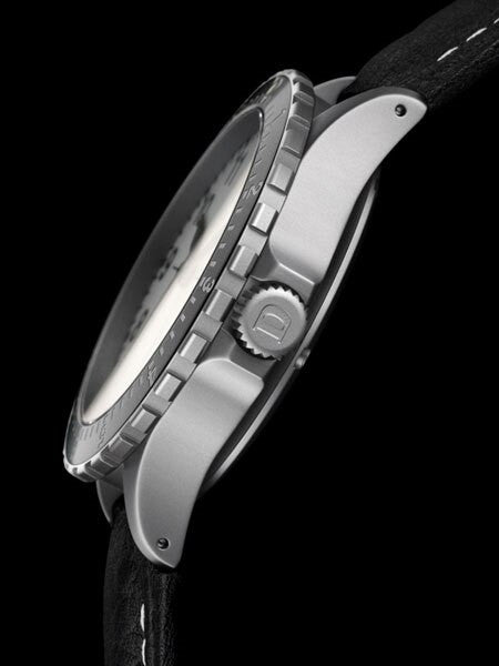 Damasko Swiss ETA Automatic with a Rotating 60-Minute Bezel and Fully Luminous Dial #DA47