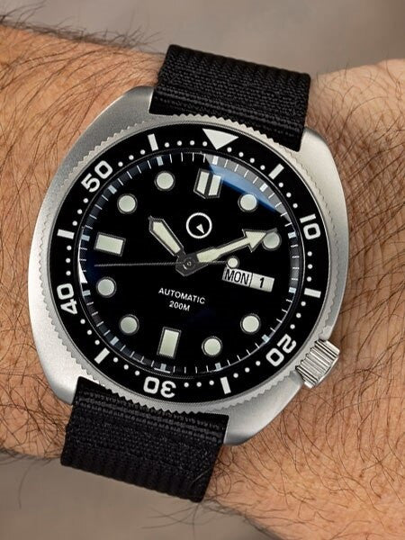 Islander Automatic Dive Watch with AR Double Dome Sapphire Crystal, and Luminous Ceramic Bezel Insert #ISL-12