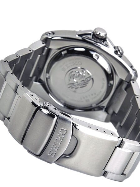 Seiko Prospex Kinetic Dive Watch with Power Reserve Indicator #SKA371