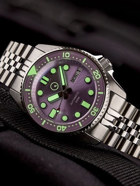 Islander 38mm Automatic Purple Dive Watch with Solid-Link Bracelet, AR Double Dome Sapphire Crystal, and Luminous Sapphire Bezel Insert #ISL-64