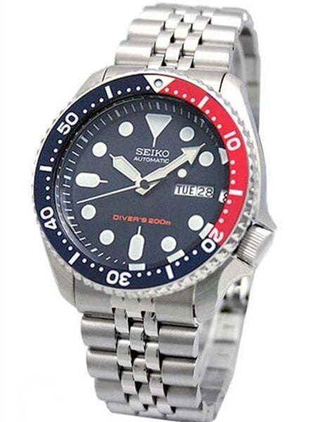Scratch and Dent - Seiko Automatic Dive Watch with Stainless Steel Bracelet #SKX009K2 39