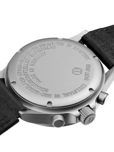 Damasko Swiss Valjoux 7750 Chronograph with a 60-Minute Stopwatch and 12-Hour Totalizer #DC57