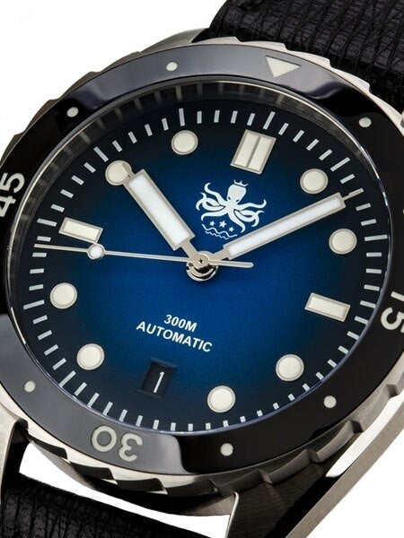 PHOIBOS Eagle Ray 300-Meter Automatic Dive Watch with Double Dome AR Sapphire Crystal #PY017B