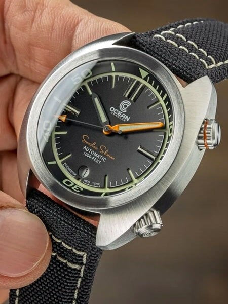 Ocean Crawler Great Lakes 300-Meter Dive Watch with Swiss Movement and Black Dial #CD-1231