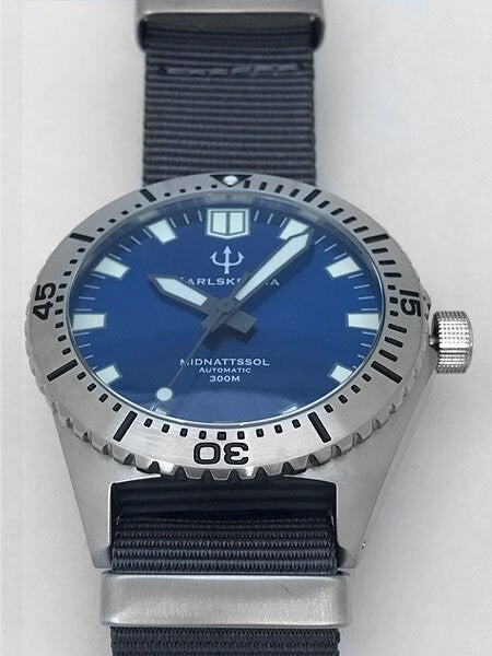 Karlskrona Midnattssol 300-Meter Automatic Dive Watch with 43mm Case #MID-BND
