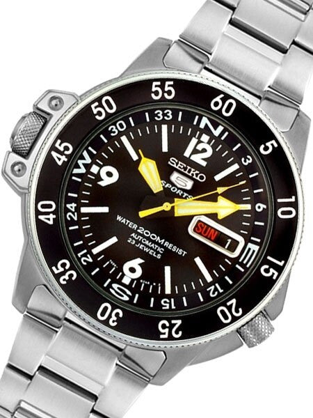 Seiko Sports 5 Land Shark Automatic with Inner Rotating Compass Scale #SKZ211K1