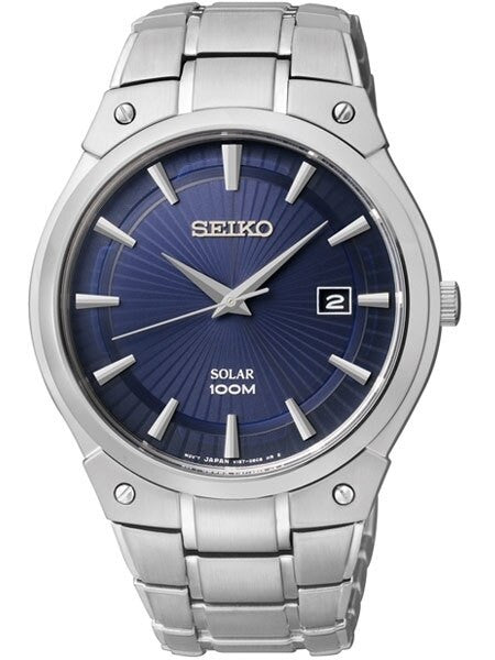 Seiko Solar Powered Watch with 41mm Case, Stainless Steel Bracelet