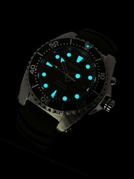 Seiko Prospex Kinetic Dive Watch with Power Reserve Indicator #SKA371P2