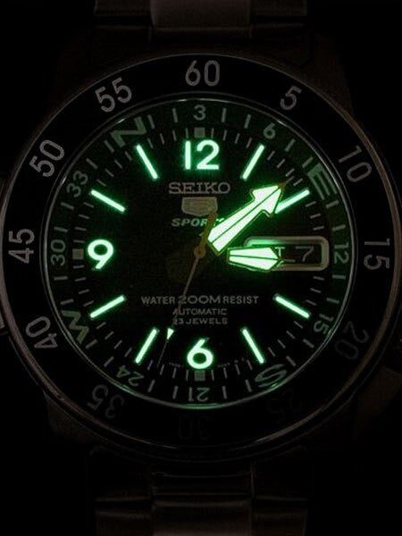 Seiko Sports 5 Land Shark Automatic with Inner Rotating Compass Scale #SKZ211K1