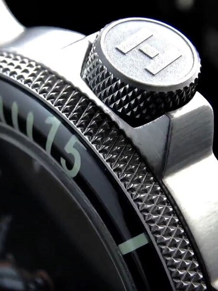 HEMEL 300-Meter Automatic Dive Watch with Luminous Bezel and AR Sapphire Crystal #HD1-02