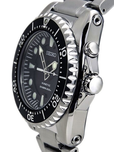 Seiko Prospex Kinetic Dive Watch with 42.5mm case, luminous hands
