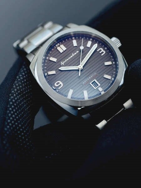 Spinnaker Hull Automatic Sports Watch with 42mm Case and Textured Dial #SP-5073-11