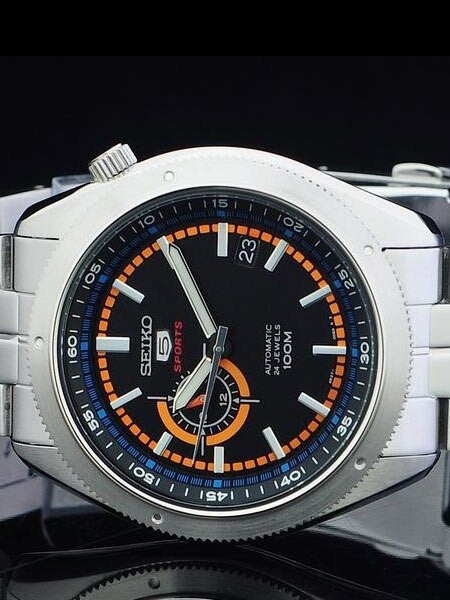 Seiko Sports 5 Watch with 24-Jewel Automatic and Hand Windable Movement #SSA067K1