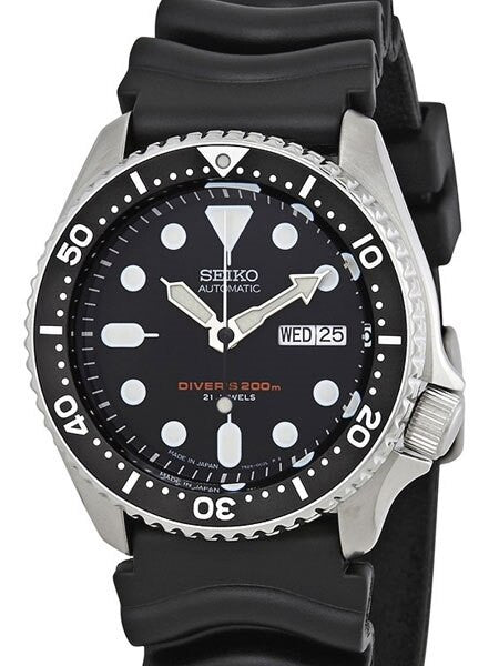 Scratch and Dent - Seiko Automatic Dive Watch with Offset Crown and Rubber Dive Strap #SKX007J 4