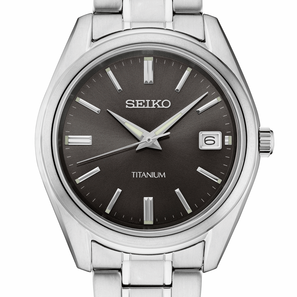 SEIKO SOLAR TITANIUM メンズ腕時計 Seiko 40mm Titanium Quartz Watch with Sapphire Crystal and