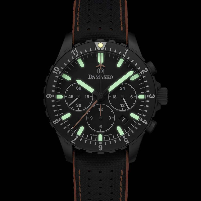 Damasko Black DLC 42mm Chronograph with a Stopwatch and a 12-hour Totalizer #DC86