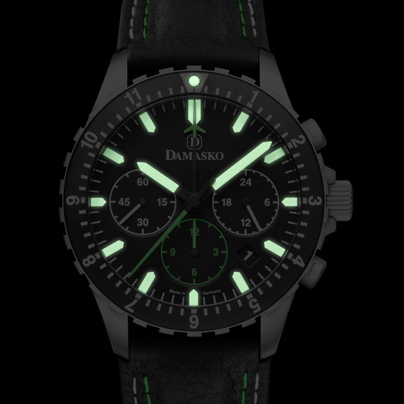 Damasko 42mm Chronograph with a Stopwatch, and 12-hour Totalizer #DC86