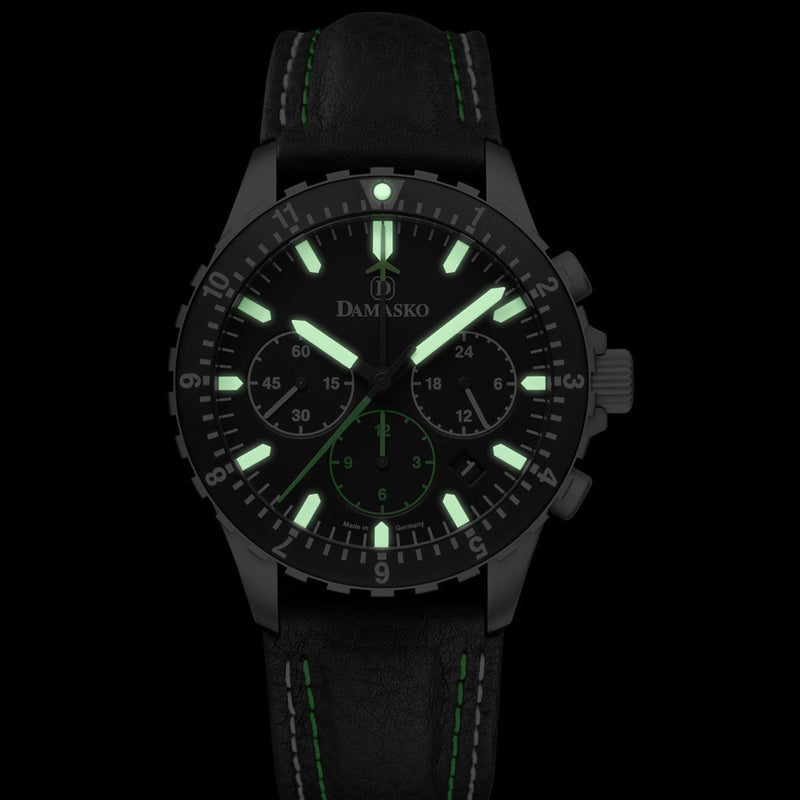 Damasko 42mm Chronograph with a Stopwatch, and 12-hour Totalizer #DC86