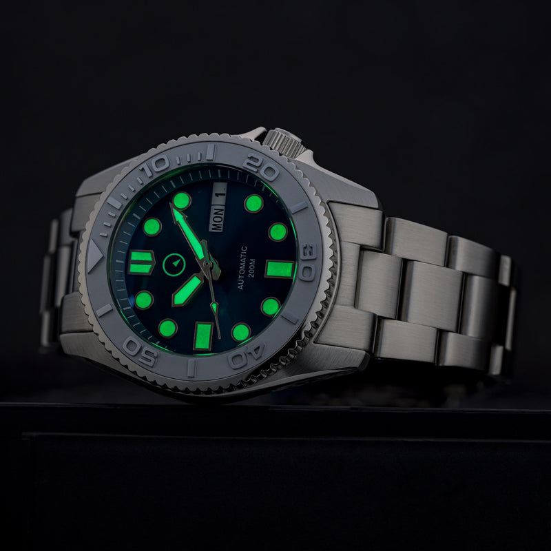 Islander 38mm Automatic Dive Watch with Radiant Blue Dial #ISL-63