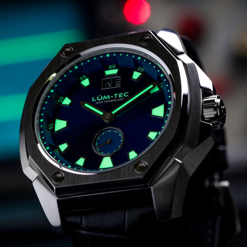 Lum-Tec 44mm Watch with Blue Sunburst Dial, Big-Date, and Anti-Reflective Sapphire Crystal #V-8