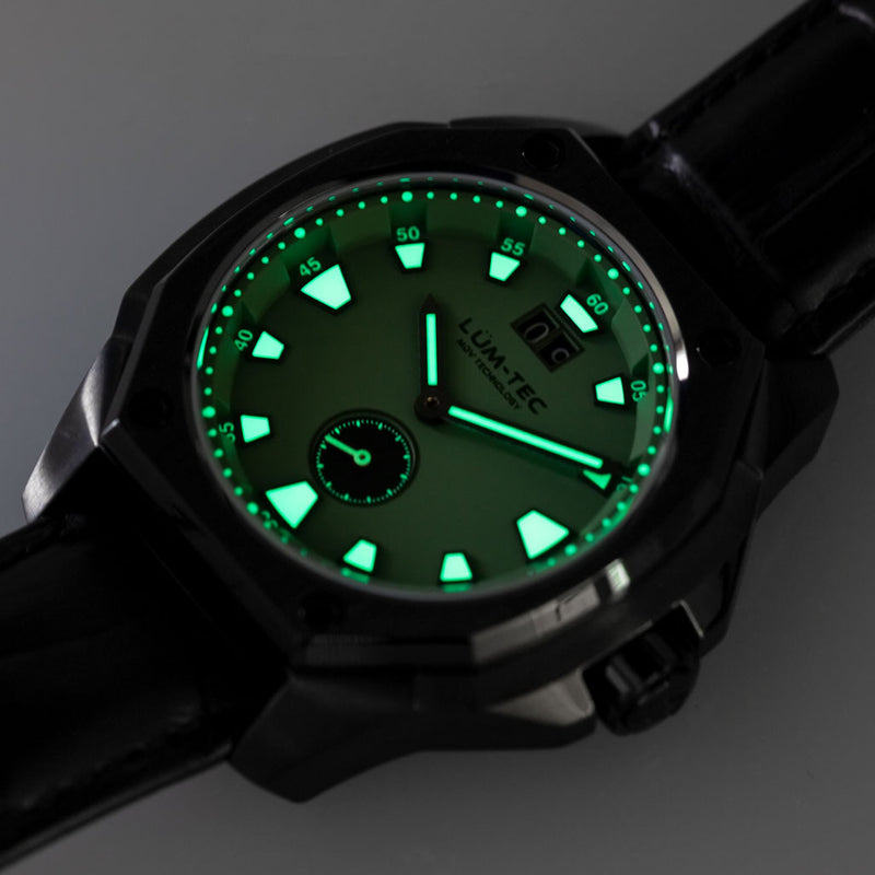 Lum-Tec 44mm Watch with Green Dial, Big-Date, and Anti-Reflective Sapphire Crystal #V-9