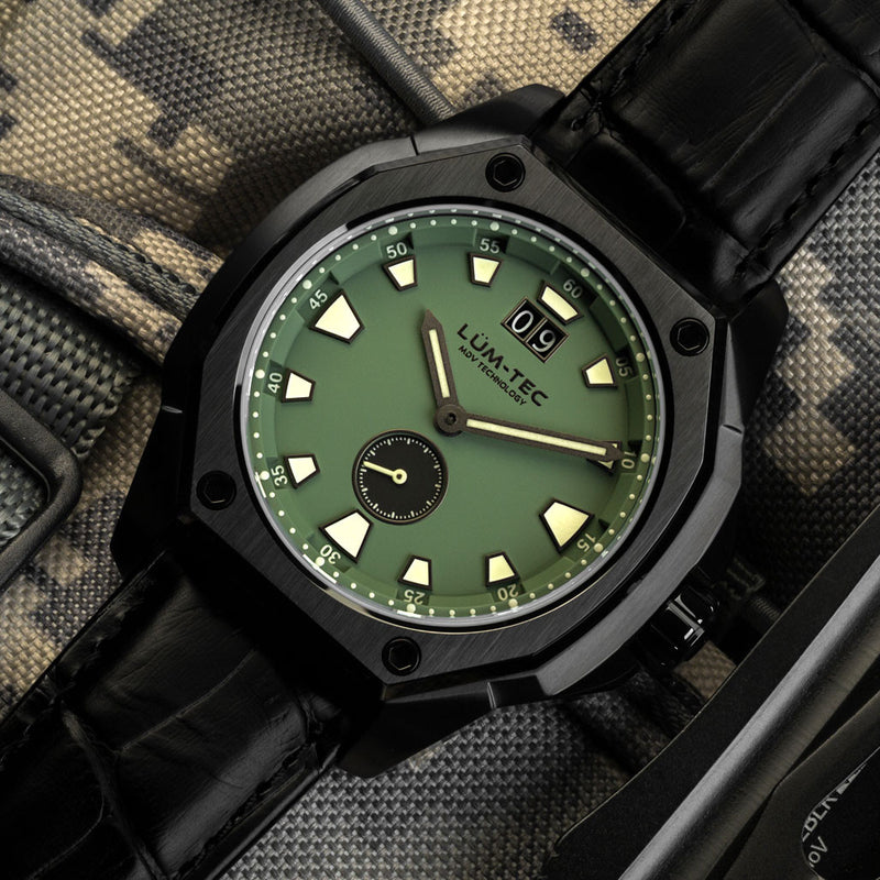 Lum-Tec 44mm Watch with Green Dial, Big-Date, and Anti-Reflective Sapphire Crystal #V-9