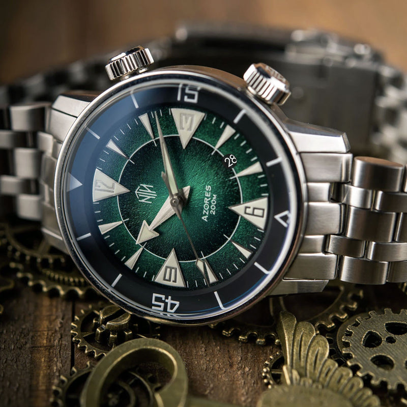NTH Azores 200-Meter Hi-Beat Automatic Dive Watch with a DD AR Sapphire Crystal #WW-NTH-TZAD