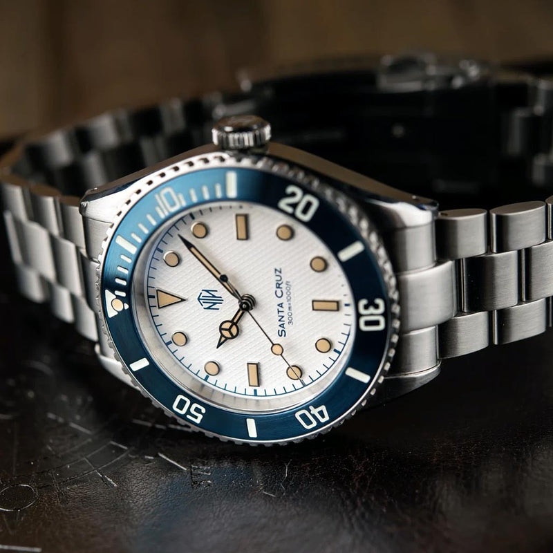 NTH Santa Cruz 300-Meter Hi-Beat Automatic Dive Watch with an AR Sapphire Crystal #WW-NTH-SCWN