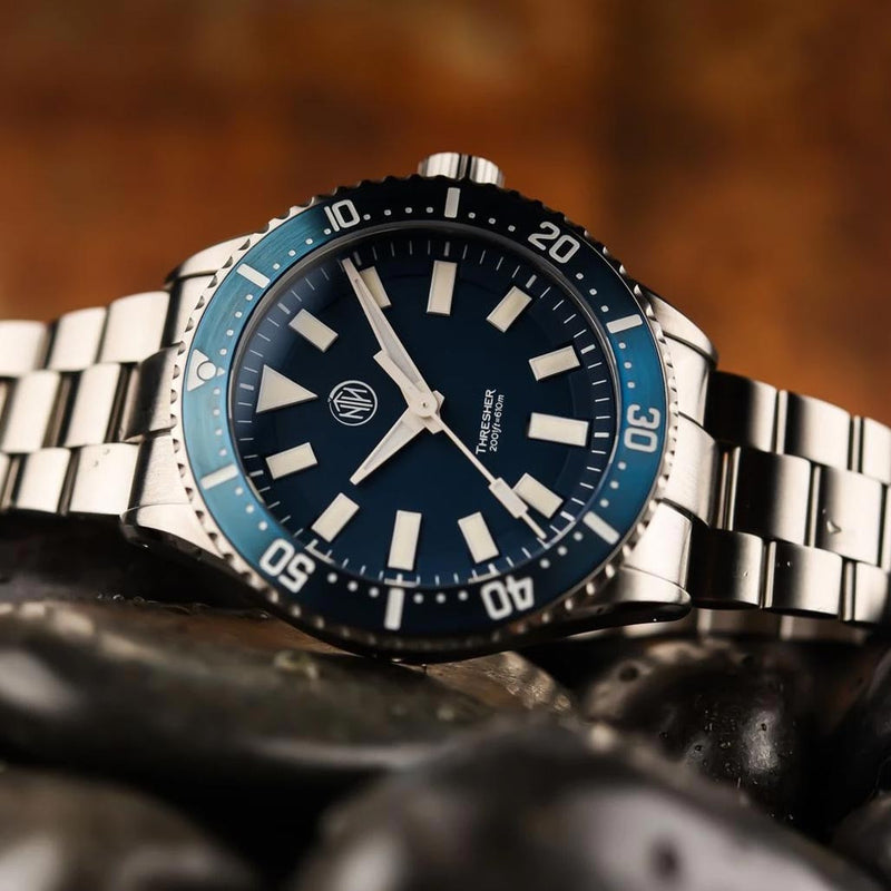 NTH Thresher 610-Meter Hi-Beat Automatic Dive Watch with an AR Sapphire Crystal #WW-2K1-TESN