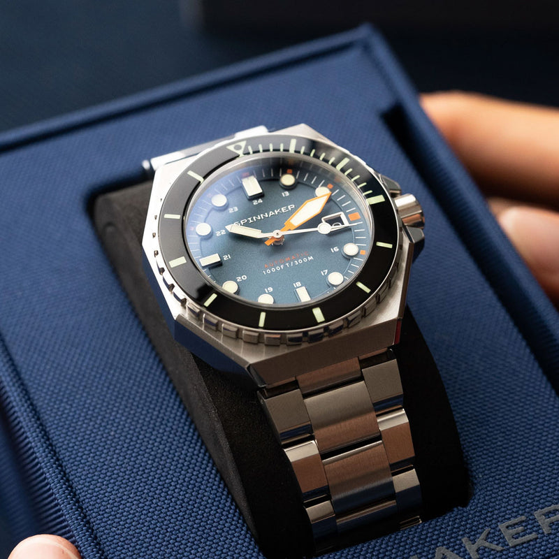 Spinnaker Dumas Automatic 300 Meter Dive Watch with Stainless Steel Bracelet #SP-5081-DD